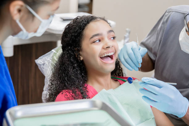 Best Cracked Tooth Emergency Dentist  in Village Of The Branch, NY